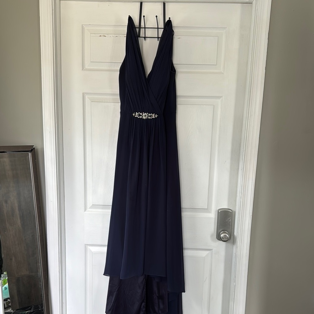 Elegant Navy Blue Evening Gown